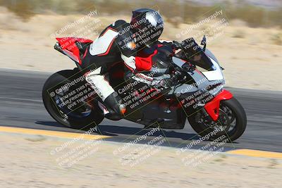 media/Jan-13-2025-Ducati Revs (Mon) [[8d64cb47d9]]/3-B Group/Session 3 (Turn 7 Inside)/